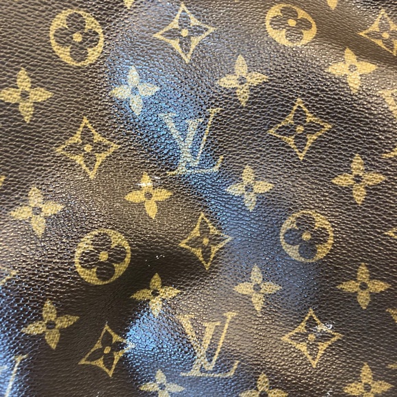 SOLD Louis Vuitton Keepall 55 Bandouliere - Picture 3 of 6